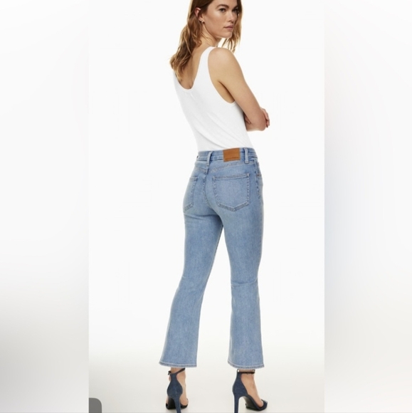 Denim Forum Aritzia The 90's Lexi Lo Rise Bootcut Ankle Denim Jeans Size 30 - Picture 3 of 13